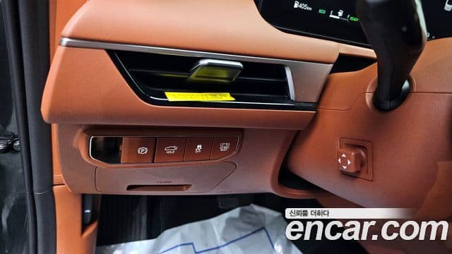 Kia The / новый New K8 гибрид Noblesse, 2025 13