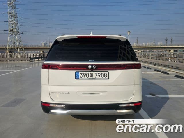 Kia Carnival 4세대 Signature, 2021 4