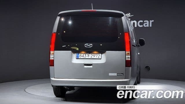 Hyundai Staria Modern, 2024 4