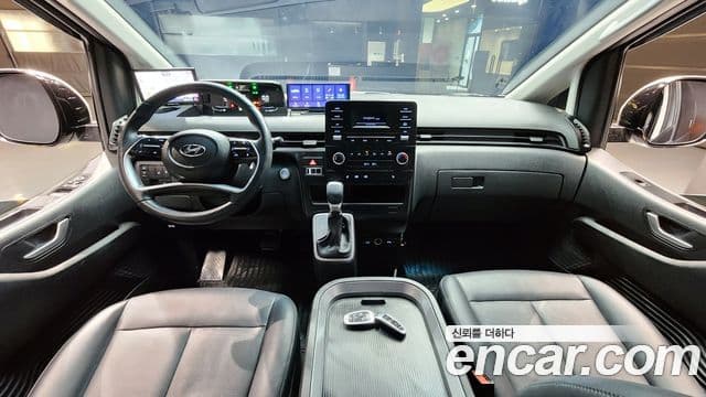 Hyundai Staria Modern, 2024 7