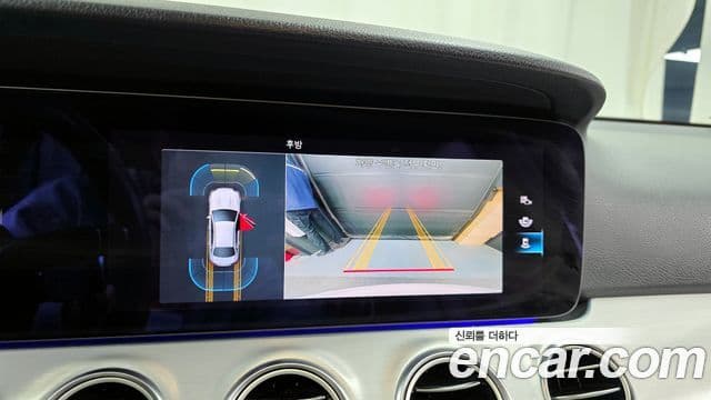 Mercedes-Benz E-класс W213 Avantgarde, 2021 15