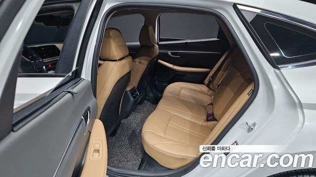 Hyundai Sonata гибрид (DN8) Inspiration, 2021 11