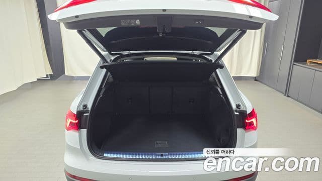 Audi Q3 (F3), 2025 20