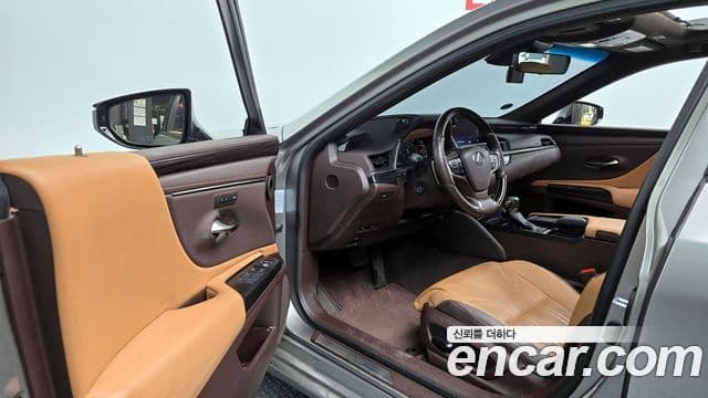 Lexus ES300h 7세대 Luxury Plus, 2021 11