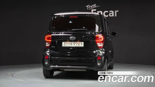 Kia The / новый New Ray Signature, 2021 4