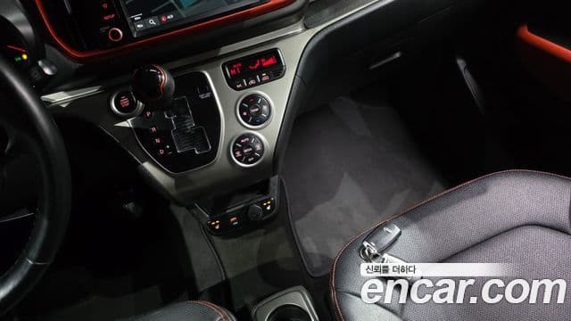 Kia The / новый New Ray Signature, 2021 9