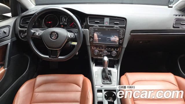 Volkswagen Гольф 7세대, 2016 7