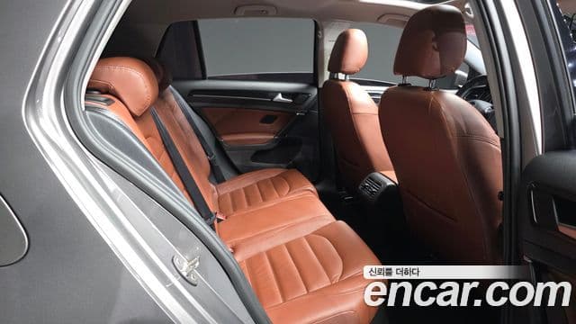 Volkswagen Гольф 7세대, 2016 12