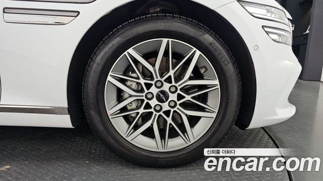 Genesis G80 (RG3) бензин 2.5 турбо 2WD, 2025 все фото