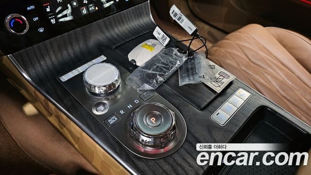 Genesis G80 (RG3) бензин 2.5 турбо 2WD, 2025 9