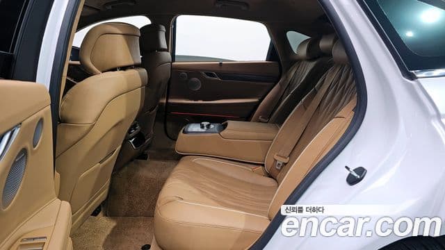 Genesis G80 (RG3) бензин 2.5 турбо 2WD, 2025 12