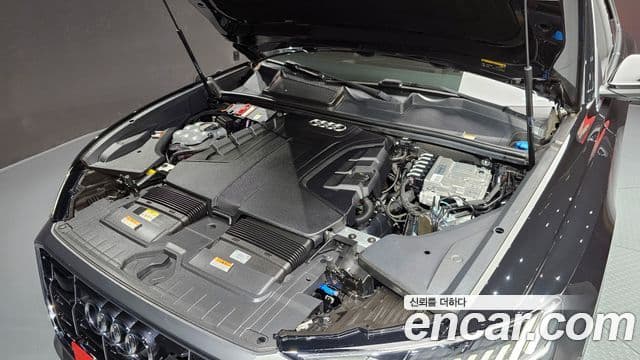 Audi Q8 (4M) Premium, 2022 6