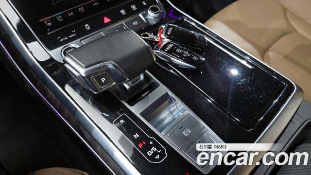 Audi Q8 (4M) Premium, 2022 9