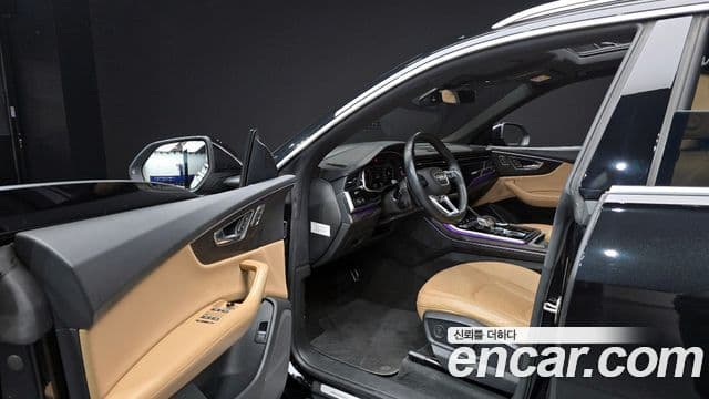 Audi Q8 (4M) Premium, 2022 10