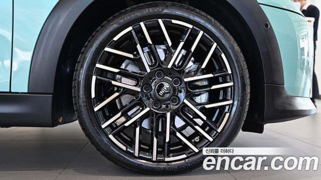 Mini Cooper S 4세대 favored, 2025 все фото