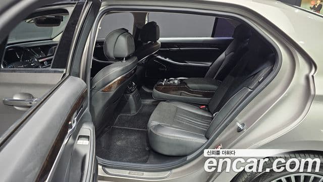 Genesis G90 Luxury, 2019 13