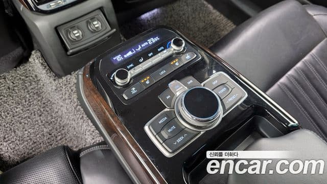 Genesis EQ900 Premium Luxury, 2016 18