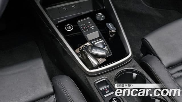 Audi A3 (8Y) Premium, 2023 9