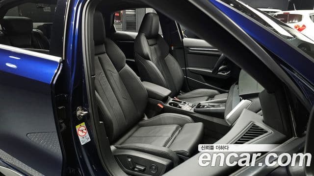 Audi A3 (8Y) Premium, 2023 10