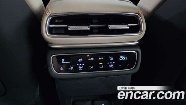 Genesis GV80 купе, 2024 18