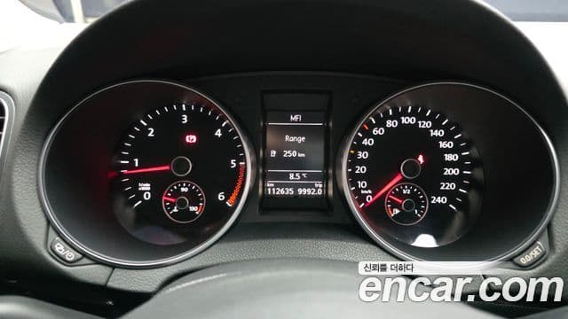 Volkswagen Гольф 6세대 1.6 TDI BlueMotion Style Edition, 2013 8