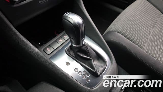 Volkswagen Гольф 6세대 1.6 TDI BlueMotion Style Edition, 2013 9