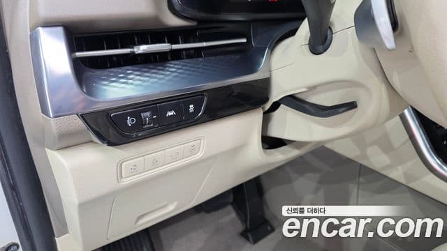 Kia Carnival 4세대 Signature, 2021 10