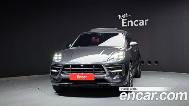 Porsche Macan 95B, 2021 3