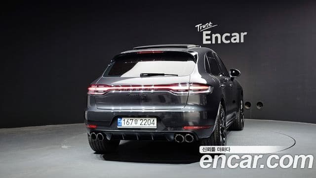Porsche Macan 95B, 2021 4