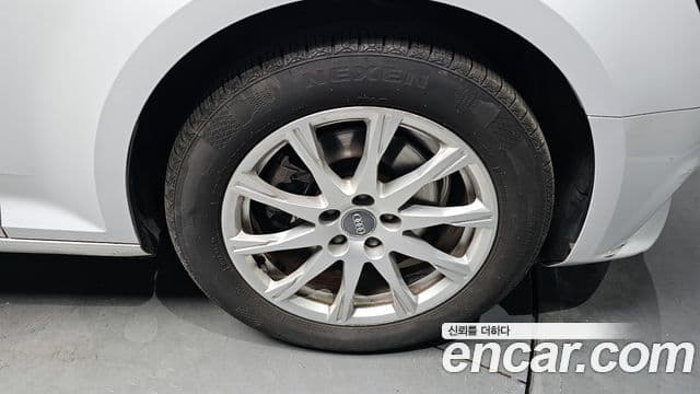 Audi A4 (B9), 2018 все фото