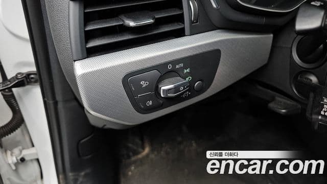 Audi A4 (B9), 2018 17