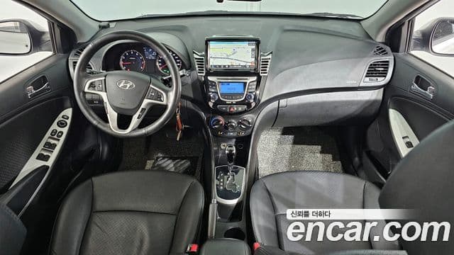 Hyundai Accent(новый кузов / новое поколение) Premier, 2012 7