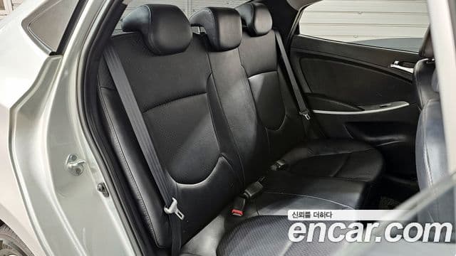 Hyundai Accent(новый кузов / новое поколение) Premier, 2012 12