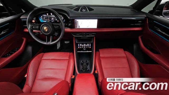 Porsche Macan EV базовый 4, 2025 7