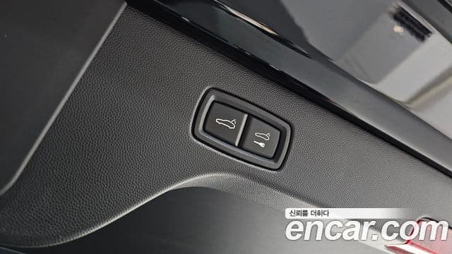 Porsche Macan EV базовый 4, 2025 19