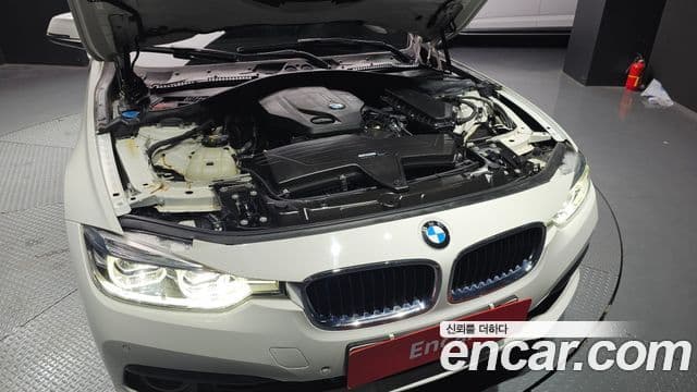 BMW 3시리즈 (F30), 2018 6