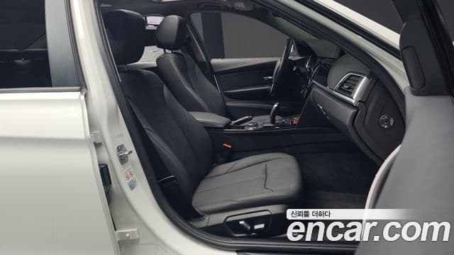 BMW 3시리즈 (F30), 2018 10