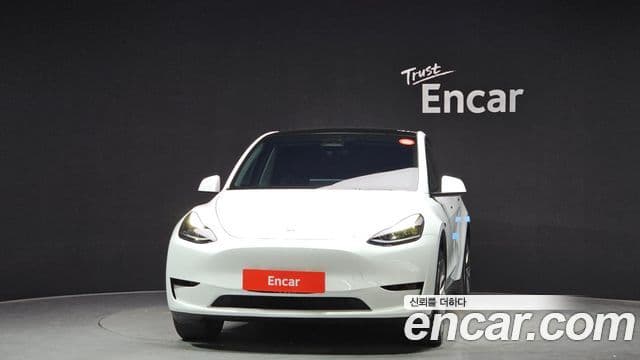Tesla модель Y, 2023 3