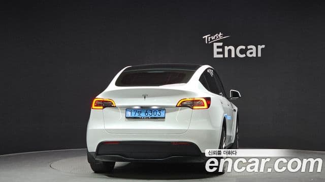 Tesla модель Y, 2023 4