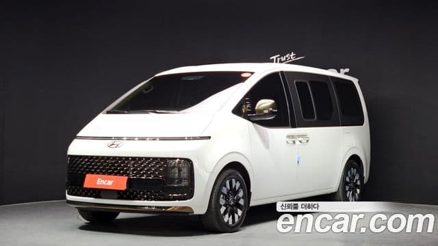 Hyundai Staria Inspiration, 2025 1