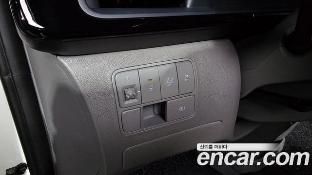 Hyundai Staria Inspiration, 2025 18