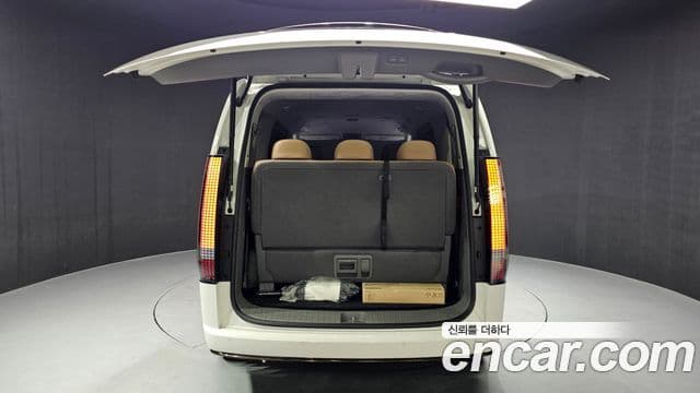 Hyundai Staria Inspiration, 2025 20