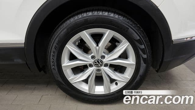 Volkswagen Tiguan 2세대 Premium, 2020 все фото