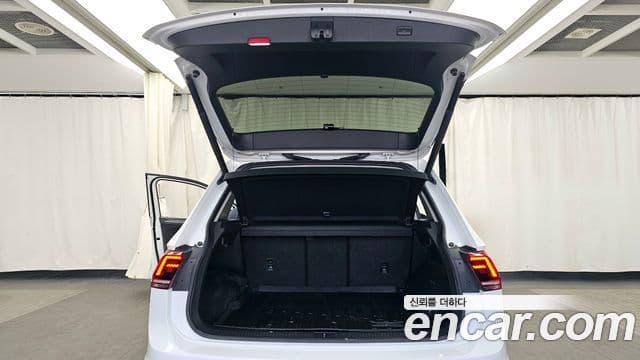 Volkswagen Tiguan 2세대 Premium, 2020 20