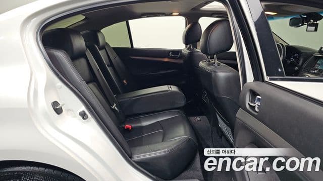 Infiniti G25 V36, 2013 11