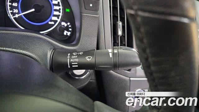 Infiniti G25 V36, 2013 17