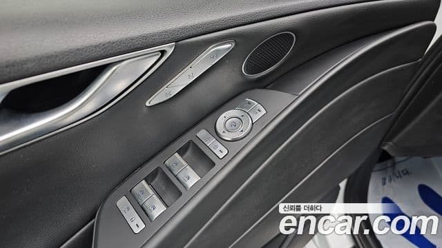 Genesis G80 (RG3) бензин 2.5 турбо AWD, 2021 12