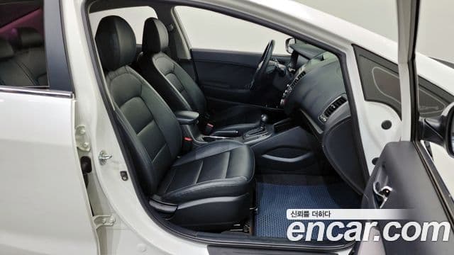 Kia K3 Noblesse, 2013 12