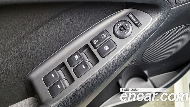 Kia K3 Noblesse, 2013 13