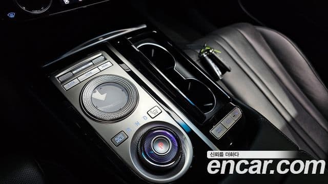 Genesis G80 (RG3) бензин 2.5 турбо AWD, 2021 9